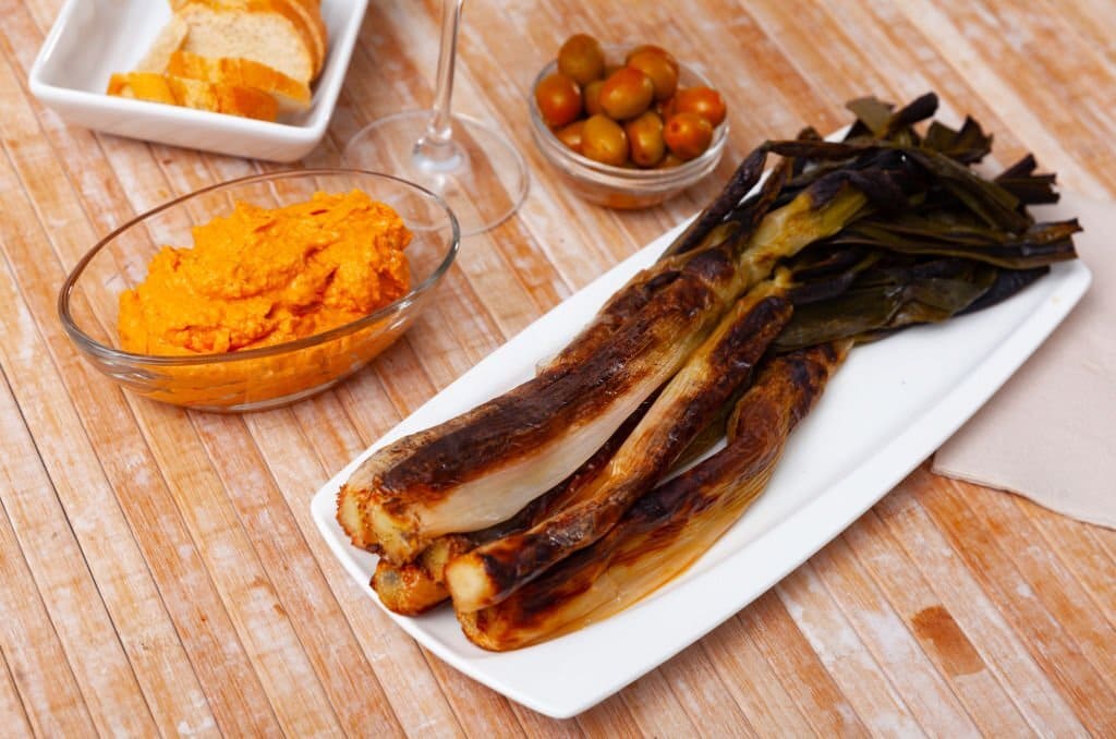 Calçots: Exploring this Delicious Tradition